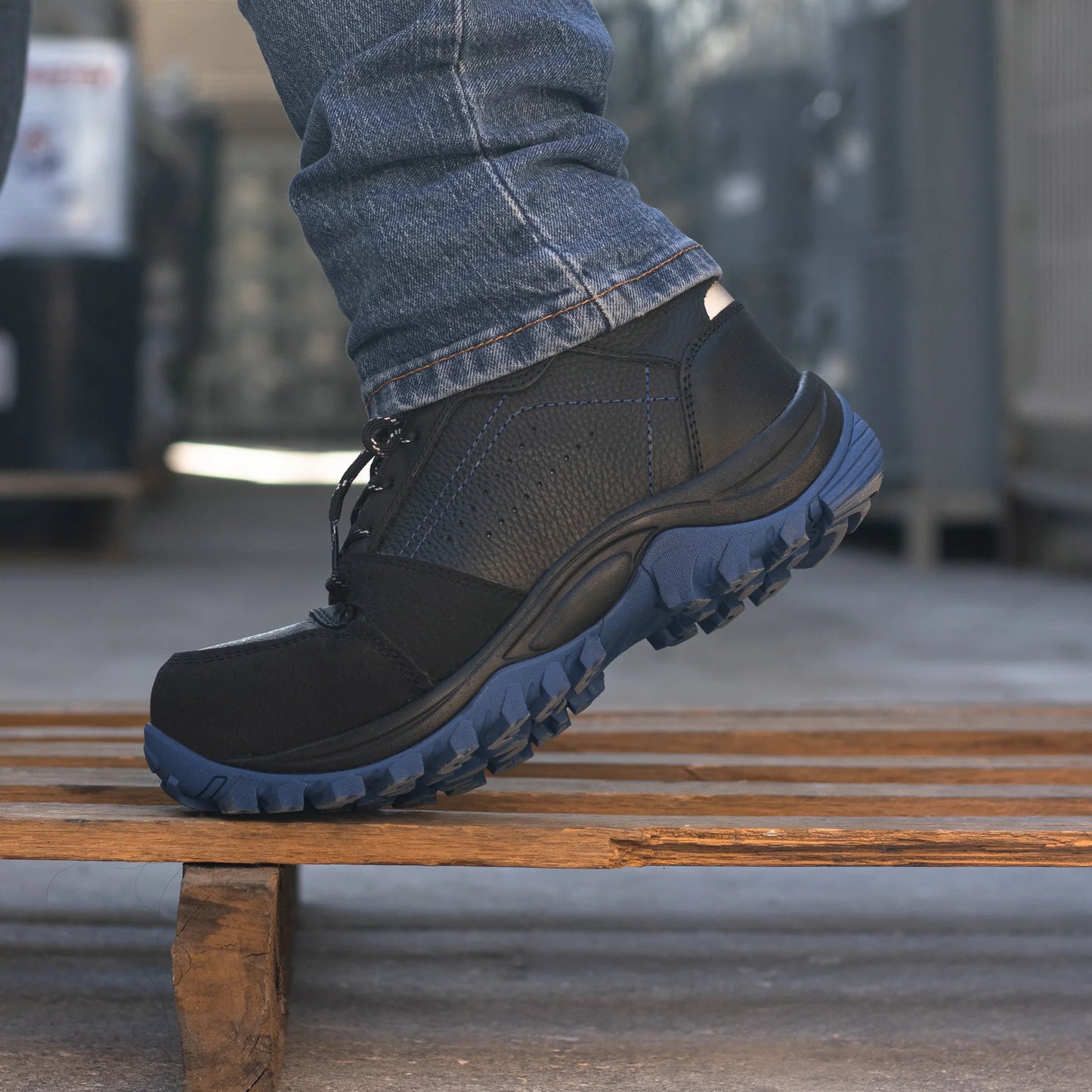 COURT IRON Calzado de Seguridad Industrial con Casco de Poliamida, dieléctricos, ligeros, certificados - Zapatos de seguridad